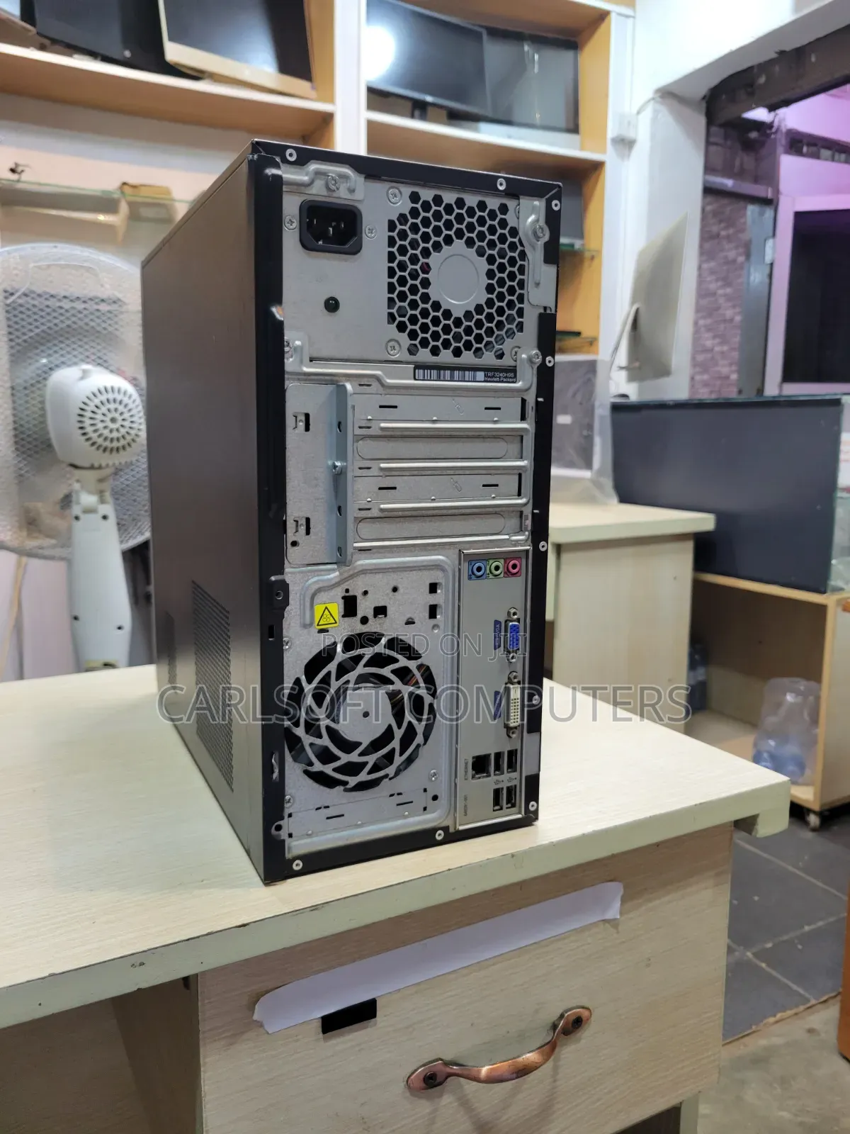 Desktop Computer HP 4GB Intel Core i3 HDD 500GB
