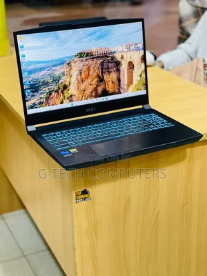 New Laptop MSI Katana GF66 16GB Intel Core i7 SSD 512GB