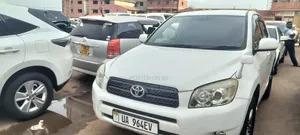 Toyota RAV4 2008 White
