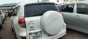 Toyota RAV4 2008 White