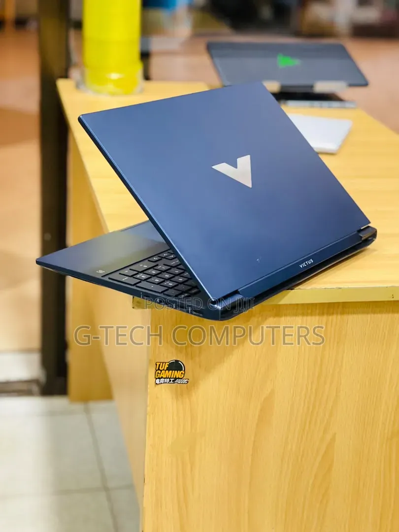 New Laptop HP Victus 15 16GB Intel Core i5 SSD 512GB