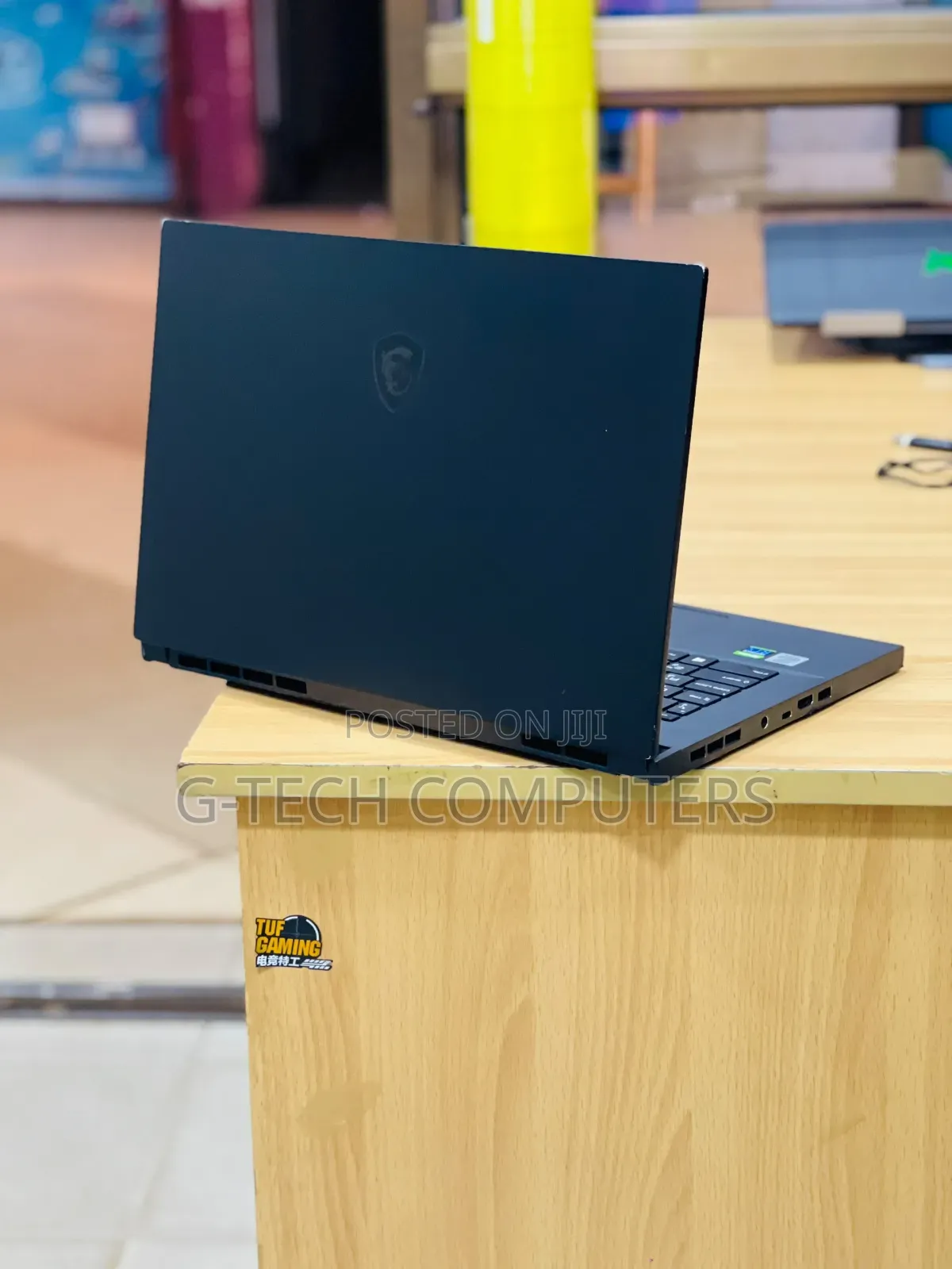 New Laptop MSI GS66 Stealth 10SGS 16GB Intel Core i7 SSD 512GB