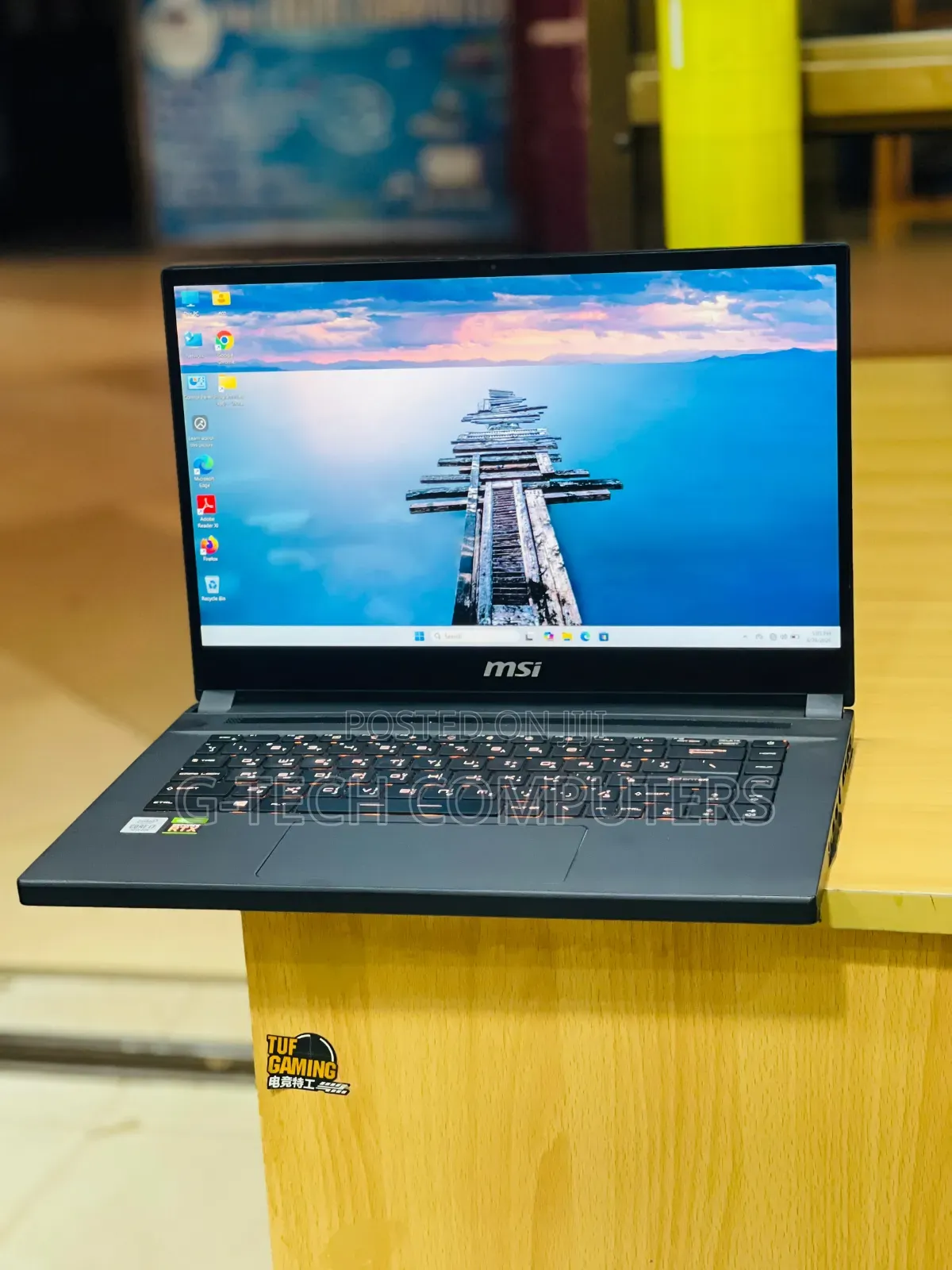 New Laptop MSI GS66 Stealth 10SGS 16GB Intel Core i7 SSD 512GB