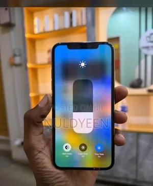 Apple iPhone 12 64 GB