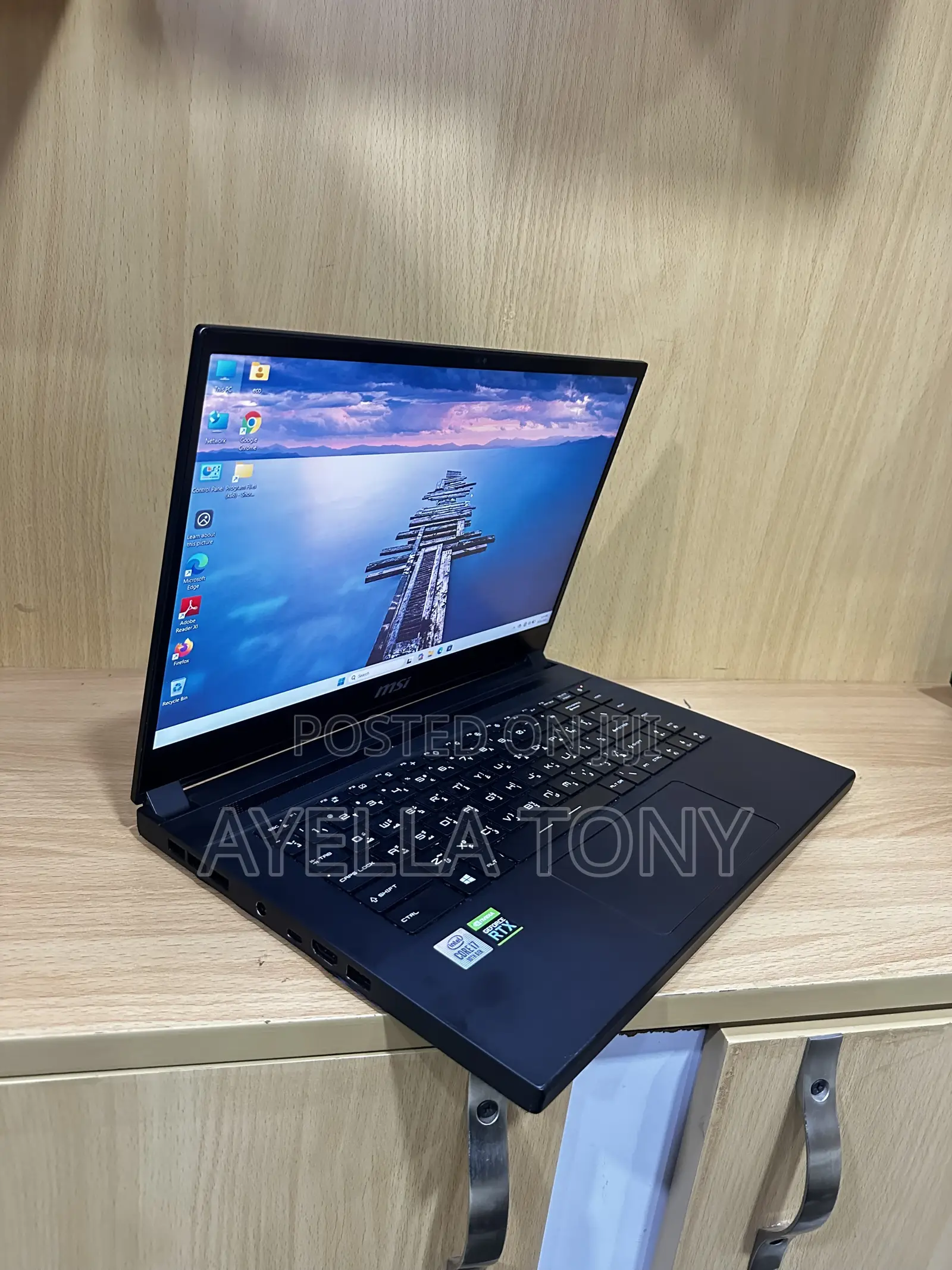 New Laptop MSI GS66 Stealth 10SGS 16GB Intel Core i7 SSD 512GB