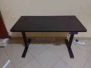 Adjustable Electric Table