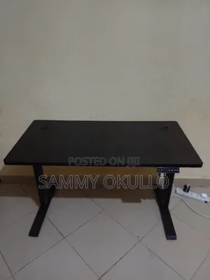 Adjustable Electric Table