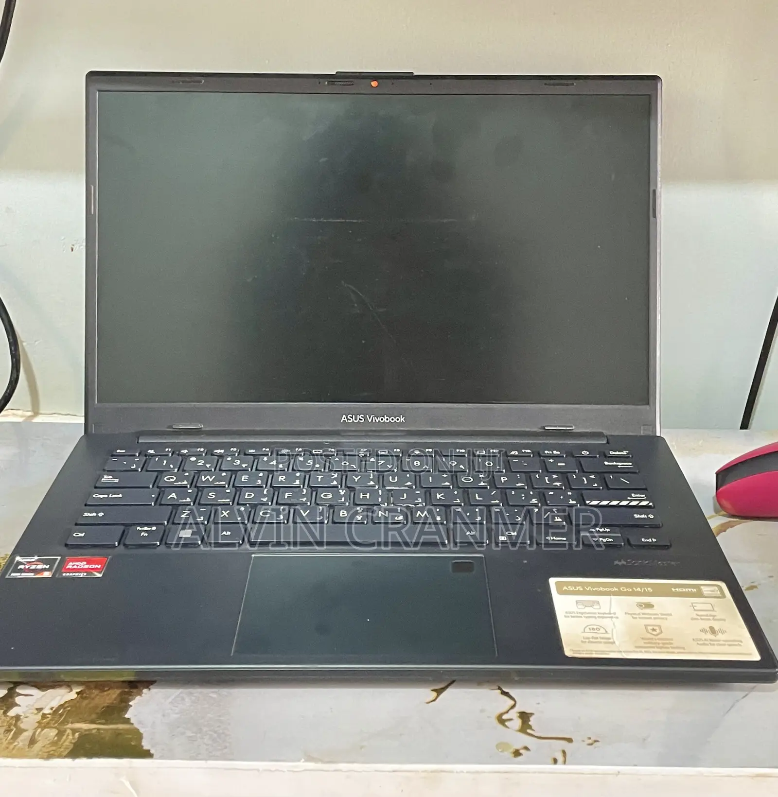 Laptop Asus Vivobook Go 15 8GB AMD Ryzen 5 SSD 512GB