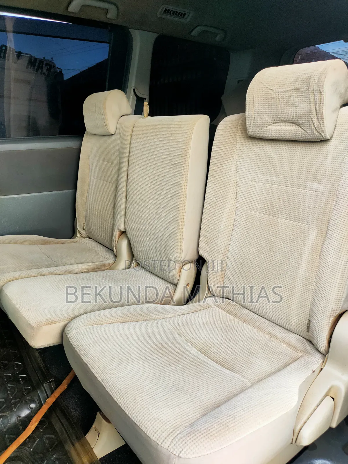 Toyota Noah 2009 Gray
