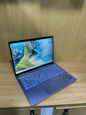 New Laptop HP Pavilion 13 16GB AMD Ryzen 7 SSD 1T