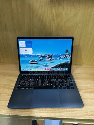 New Laptop Apple MacBook Air 2020 8GB Apple M1 SSD 256GB