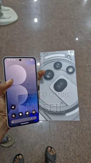New Nothing Phone 3a Pro 256 GB Silver