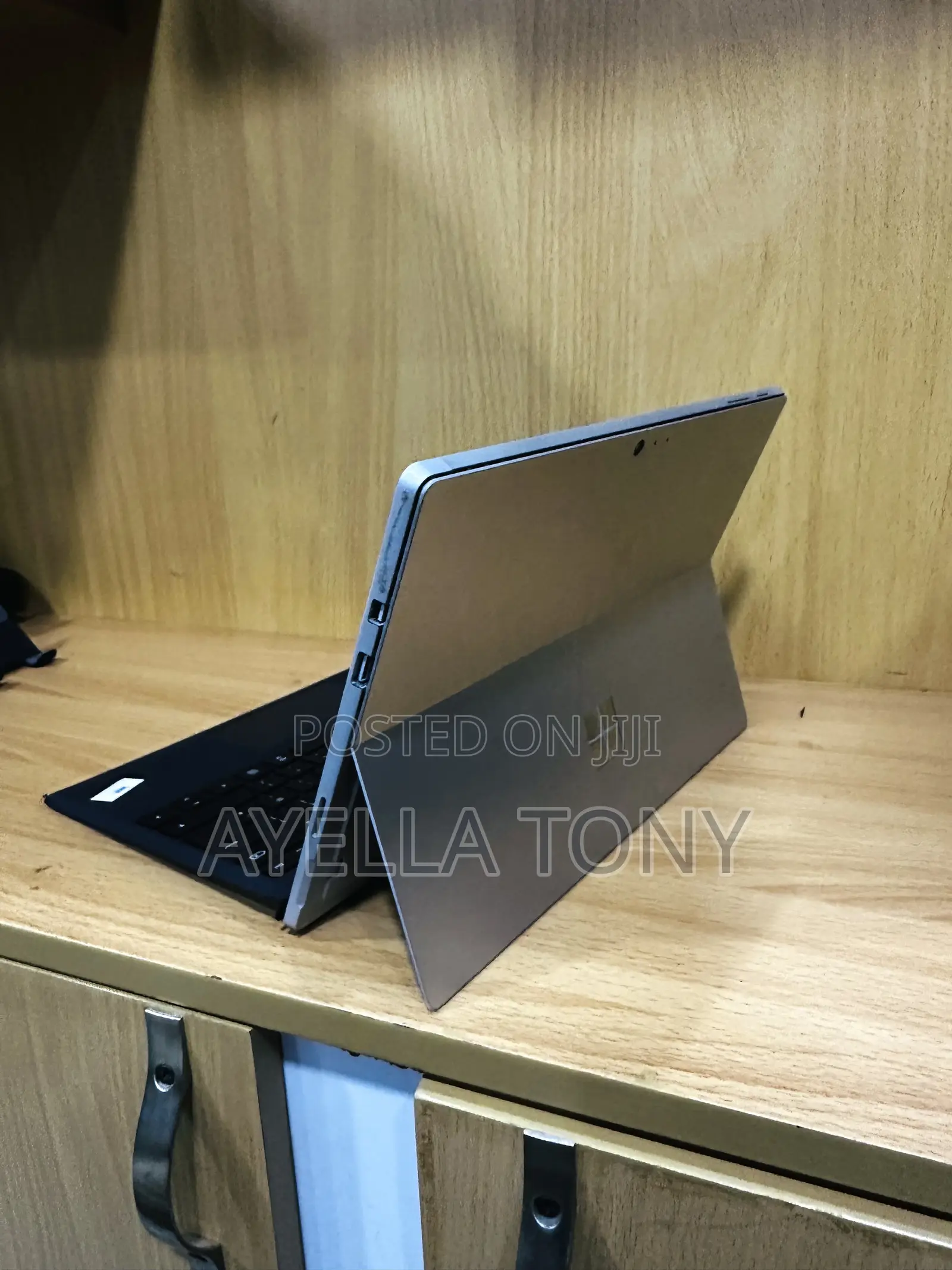 New Laptop Microsoft Surface Pro 6 16GB Intel Core i5 SSD 256GB