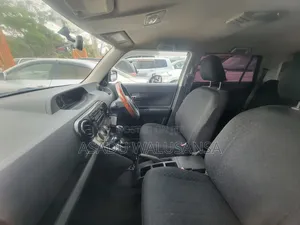 Toyota Corolla Rumion 2010 Black