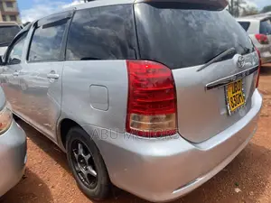 Toyota Wish 2006 Silver