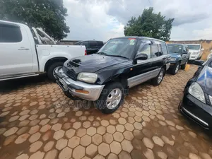 Toyota RAV4 1999 Gray