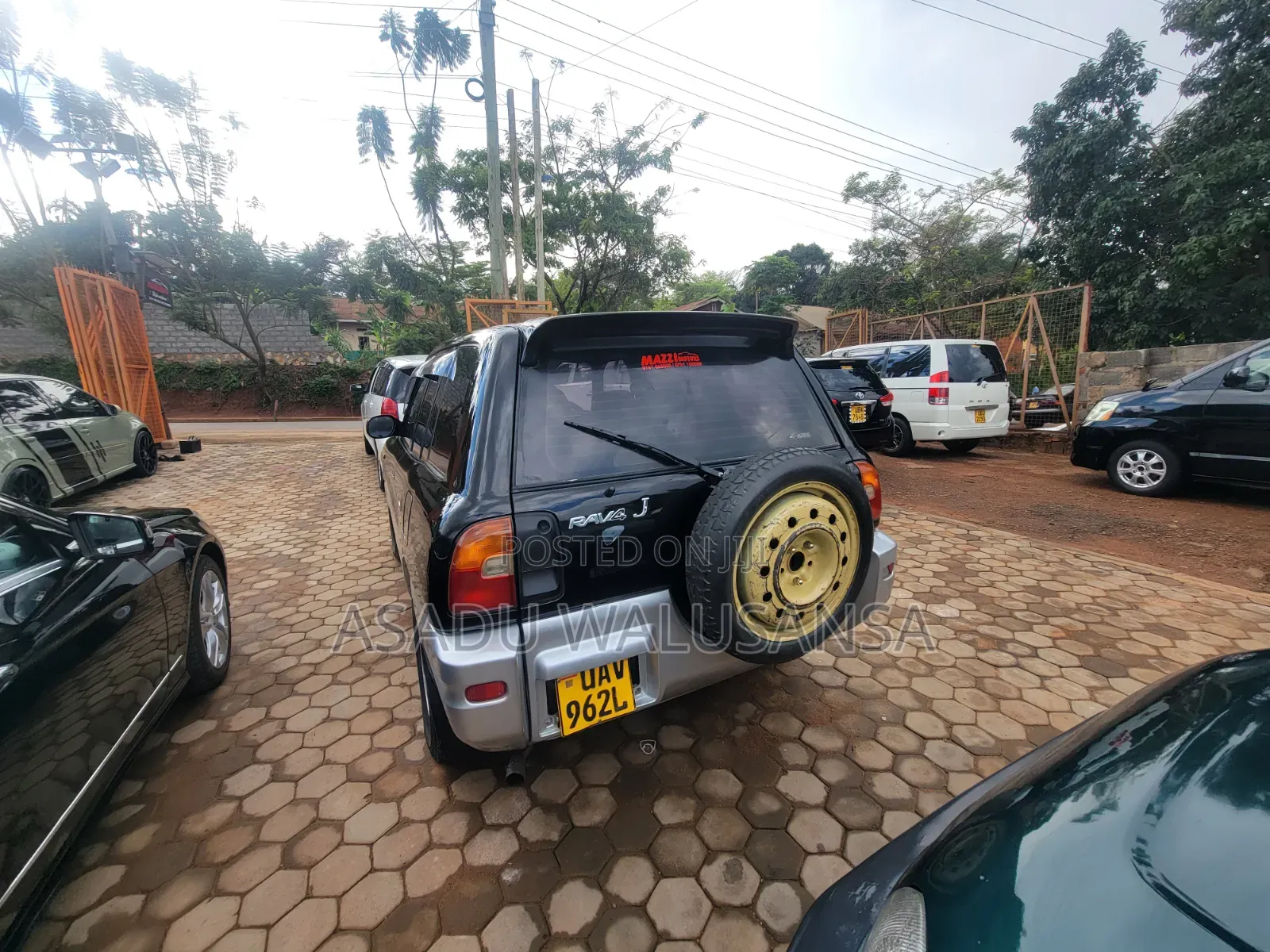 Toyota RAV4 1999 Gray