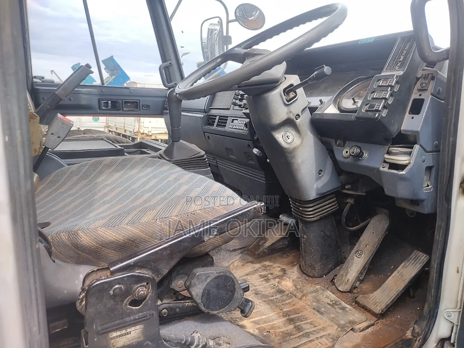 Isuzu 4tonnage 6he1-2