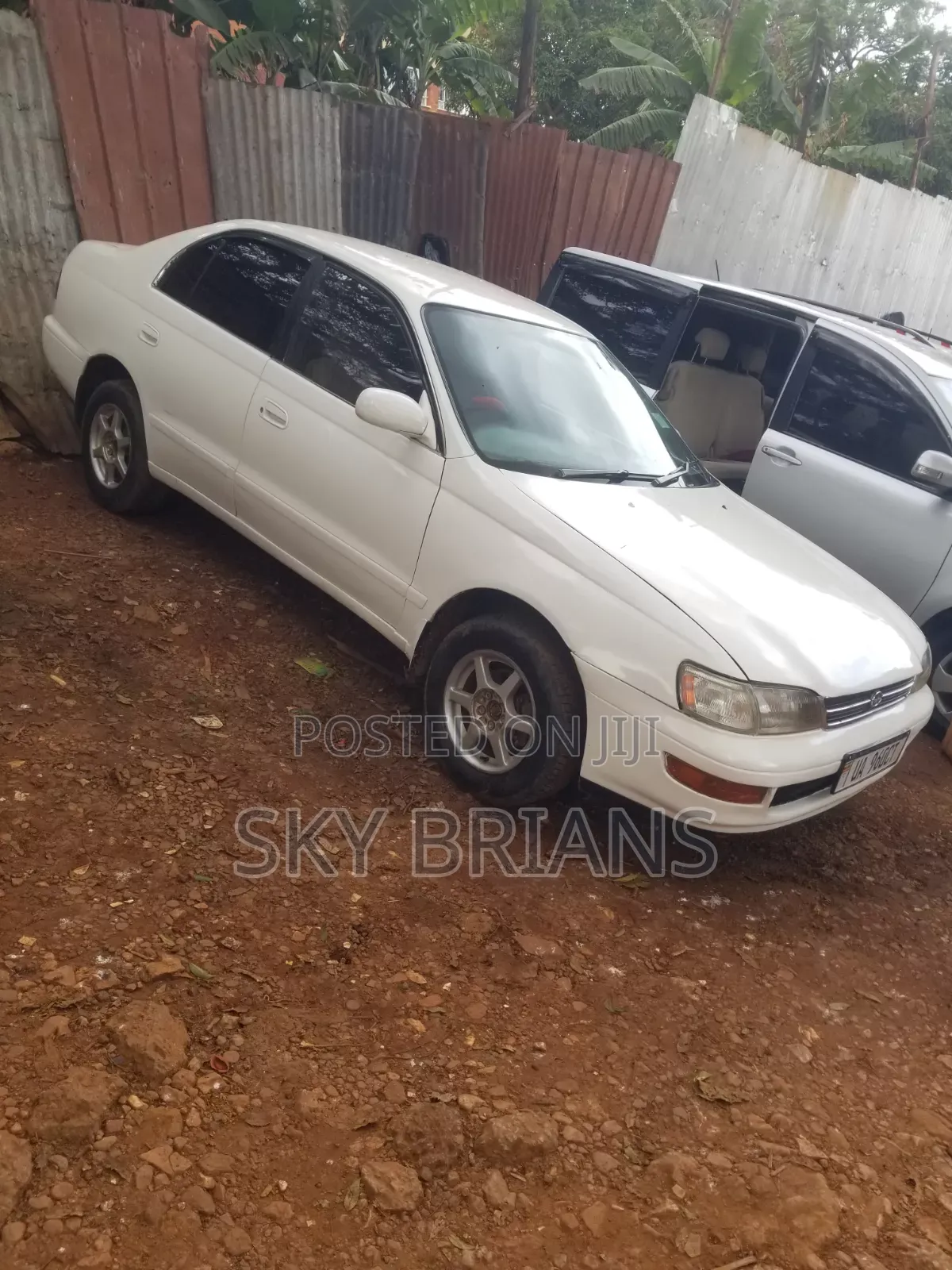 Toyota Corona 2001 White