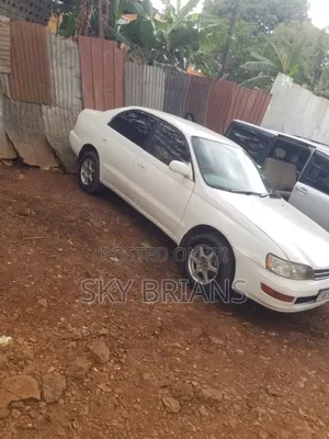 Toyota Corona 2001 White