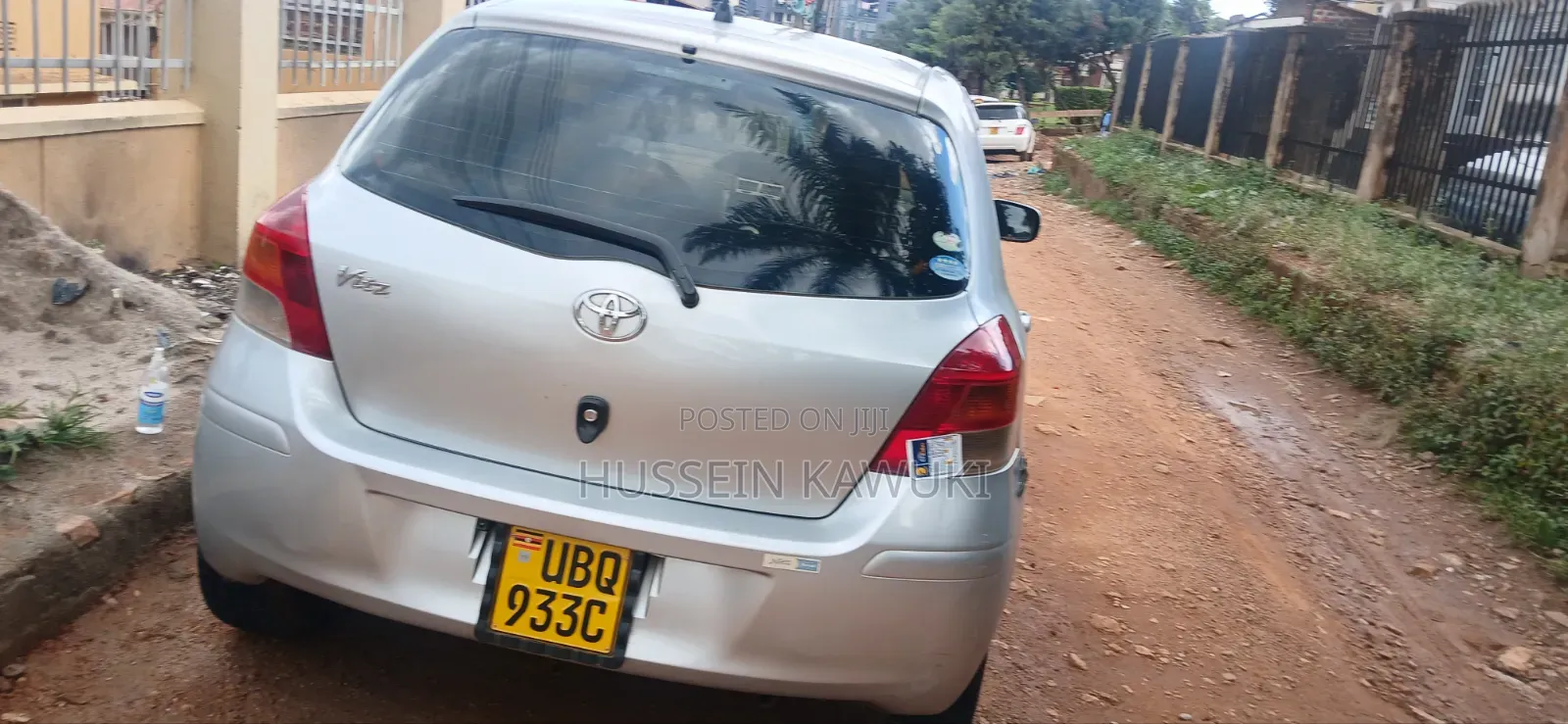 Toyota Vitz 2006 Silver