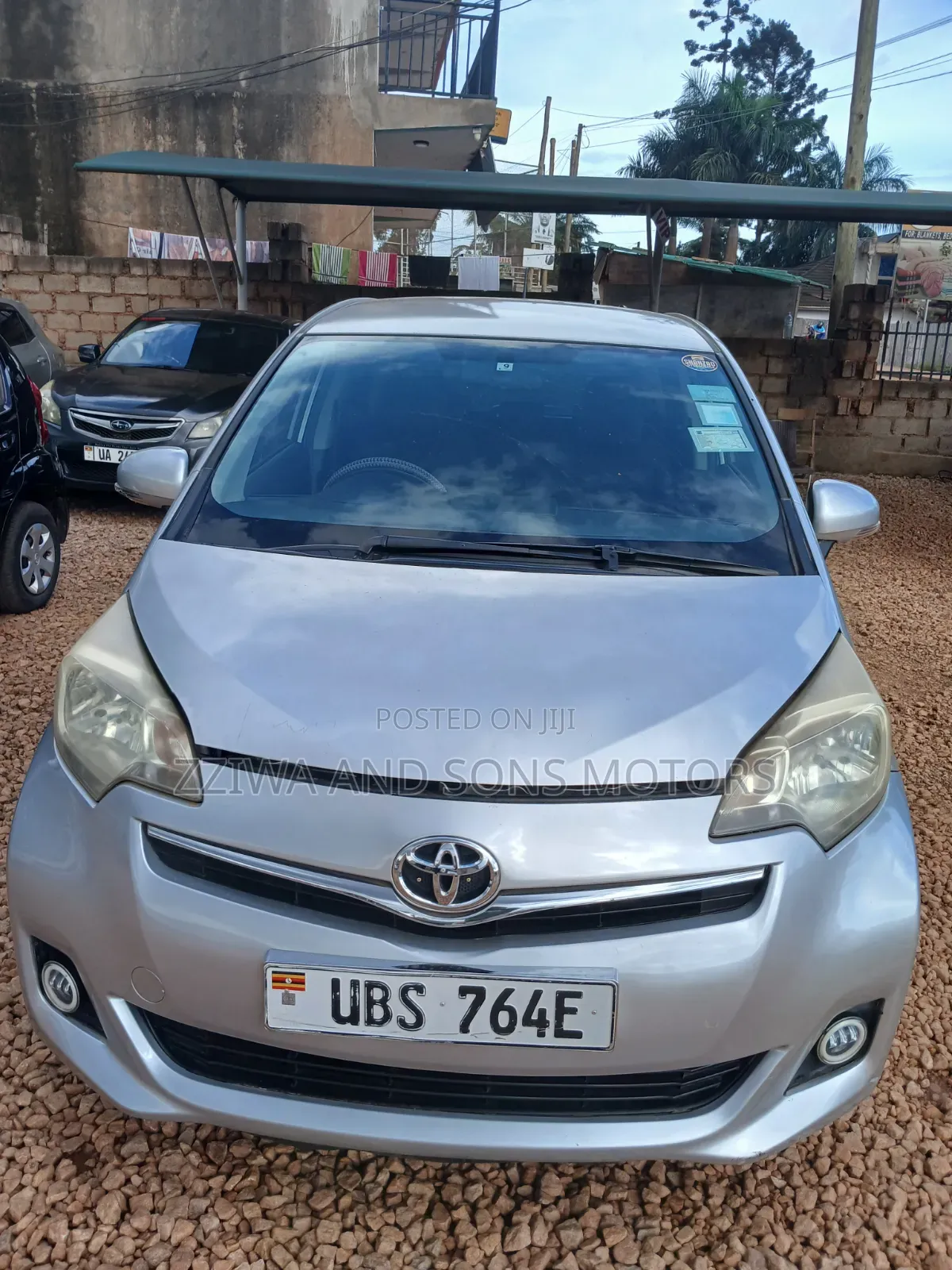 Toyota Verso 1.6 2015 Silver