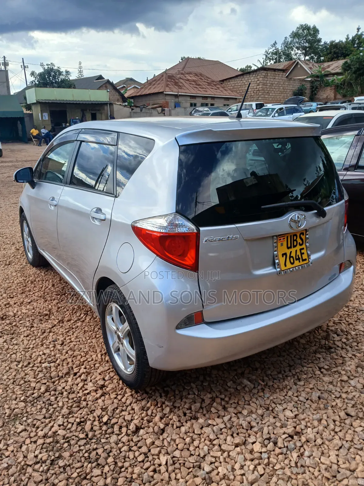 Toyota Verso 1.6 2015 Silver