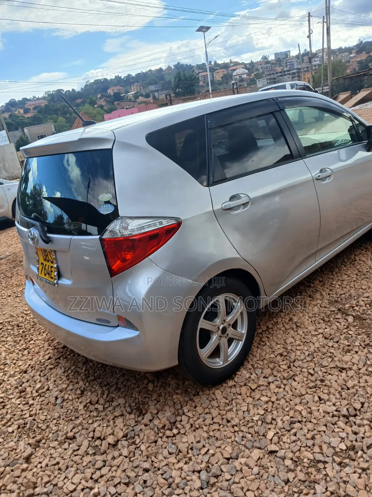 Toyota Verso 1.6 2015 Silver