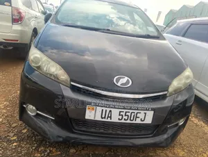 Toyota Wish 2013 Black
