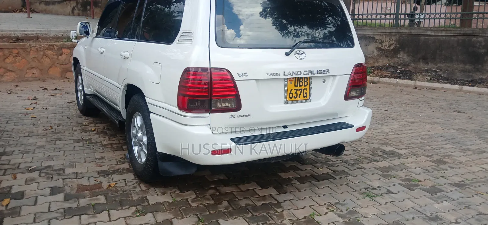 Toyota Land Cruiser 2004 White