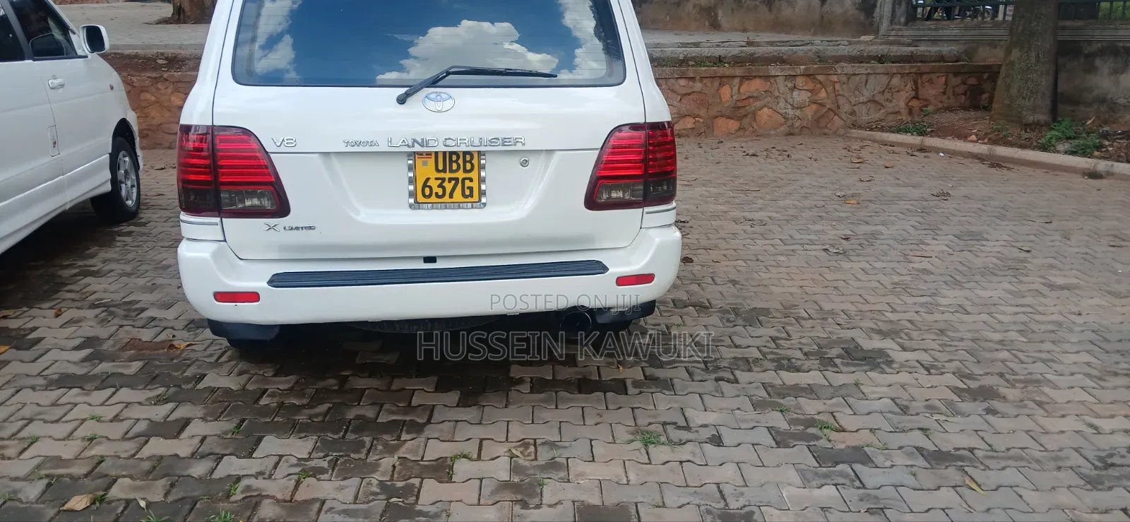 Toyota Land Cruiser 2004 White