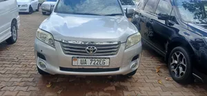 Toyota Vanguard 2010 Silver