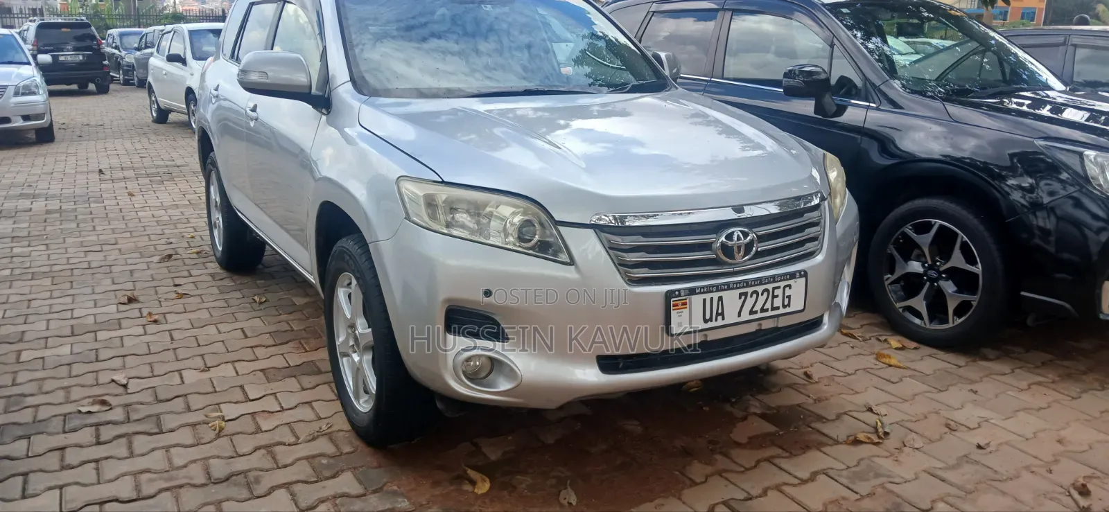 Toyota Vanguard 2010 Silver
