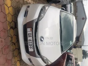 Toyota Wish 2013 White