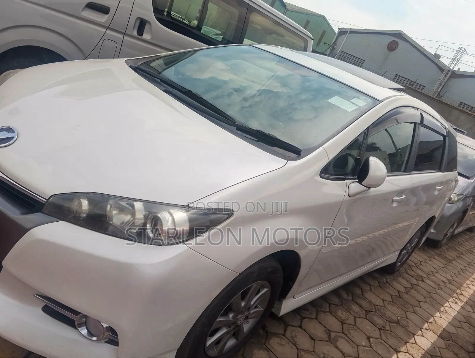 Toyota Wish 2013 White