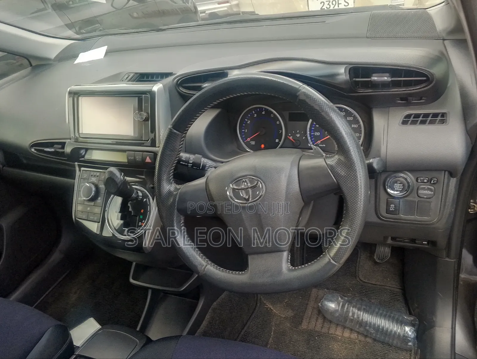 Toyota Wish 2013 White