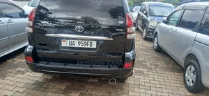 Toyota Land Cruiser Prado 2006 Black