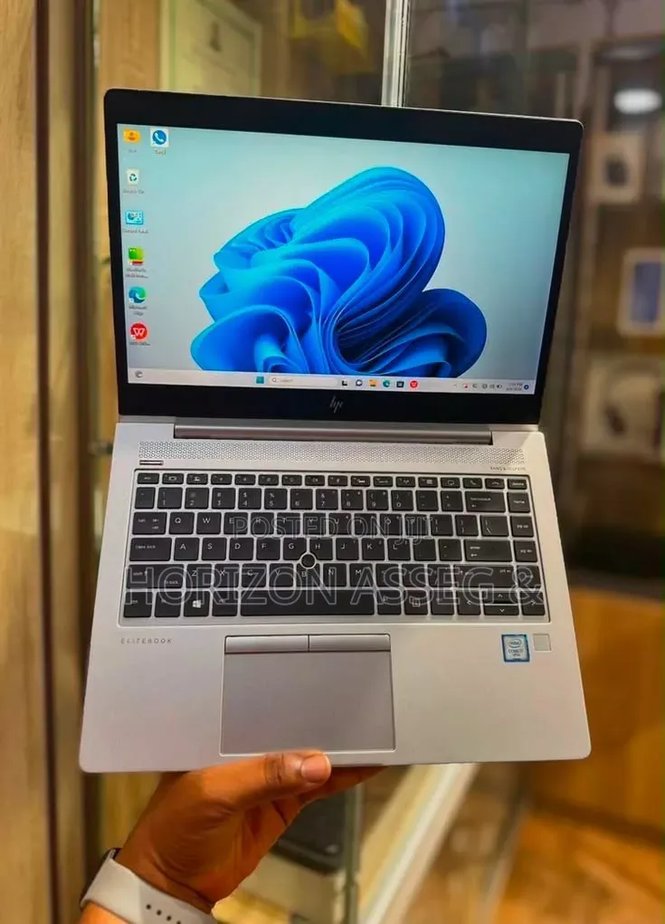 New Laptop HP EliteBook 840 G7 8GB Intel Core i7 SSD 256GB
