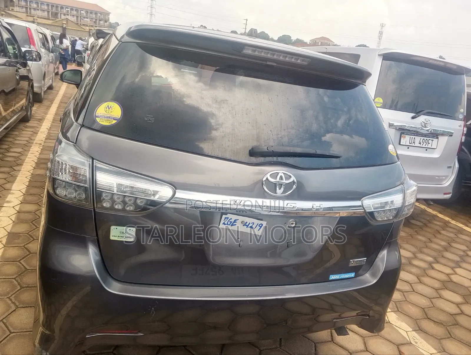 Toyota Wish 2014 Gray