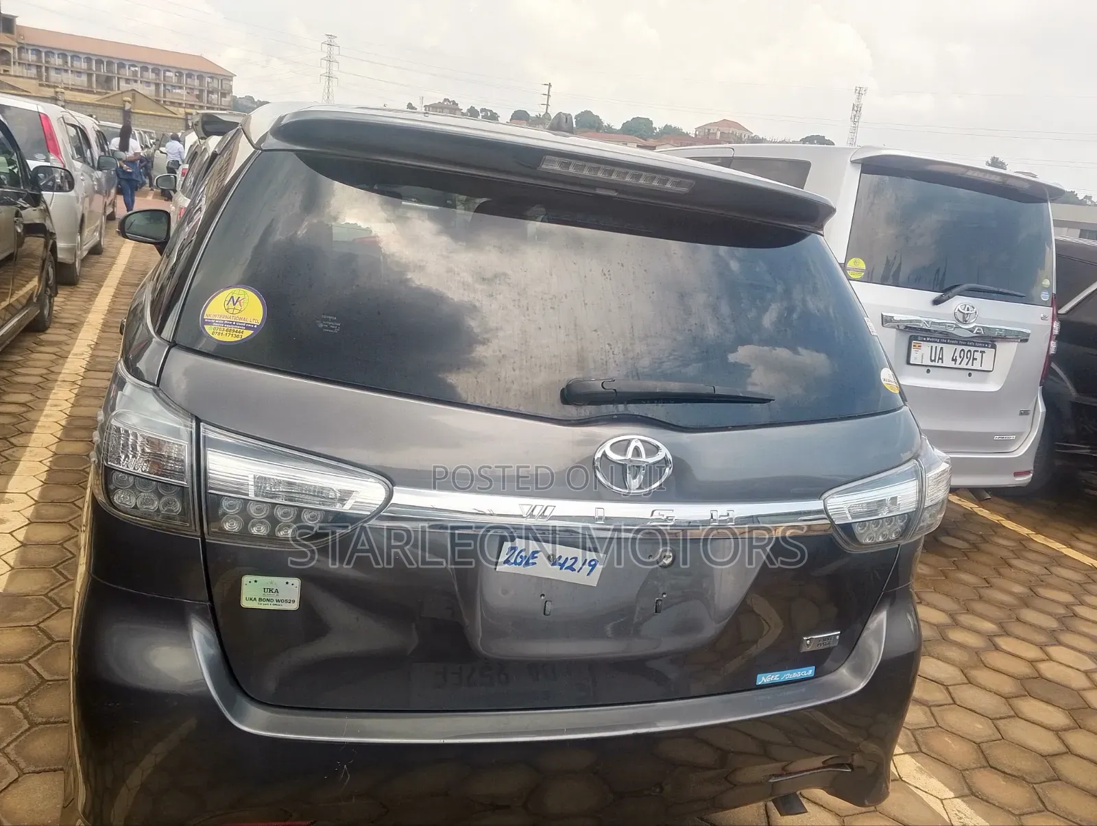 Toyota Wish 2014 Gray