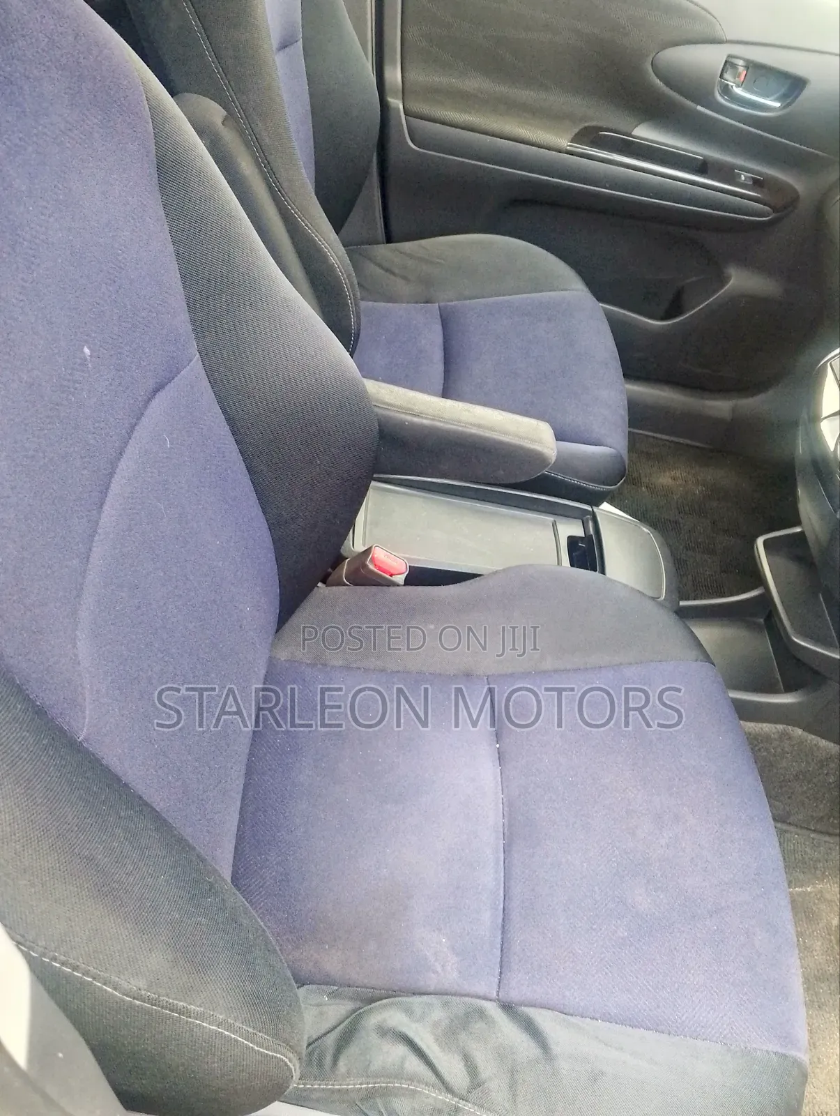 Toyota Wish 2014 Gray
