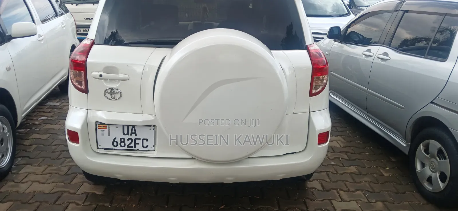 Toyota RAV4 2011 White