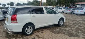 Toyota Wish 2008 White
