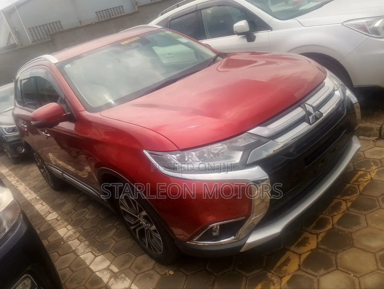 Mitsubishi Outlander 2017 Maroon