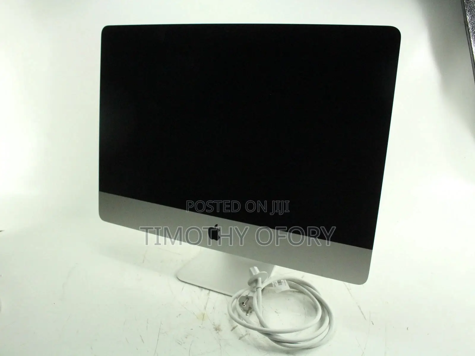 Desktop Computer Apple iMac 8GB Intel Core i5 SSHD (Hybrid) 1T