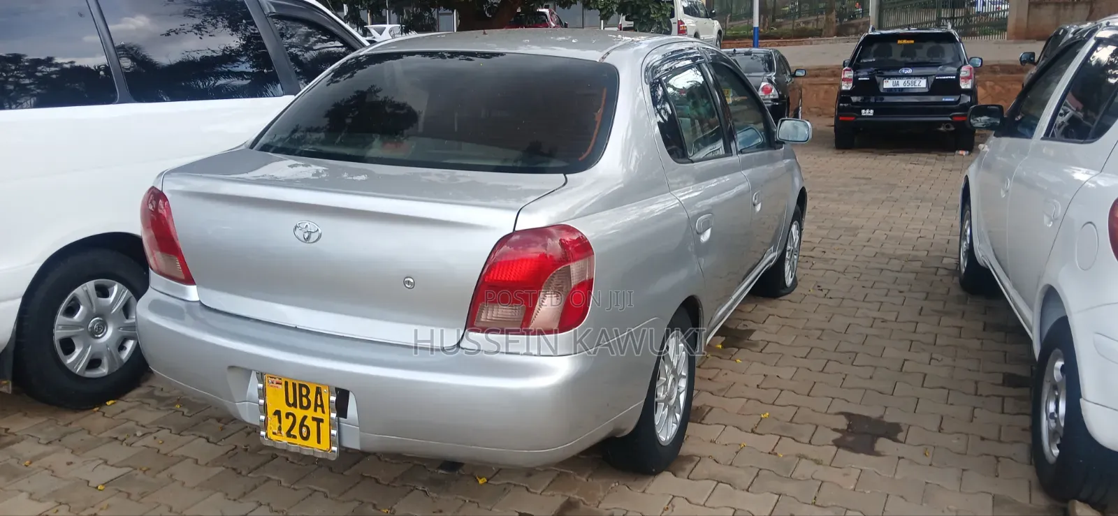 Toyota Platz 2003 Silver
