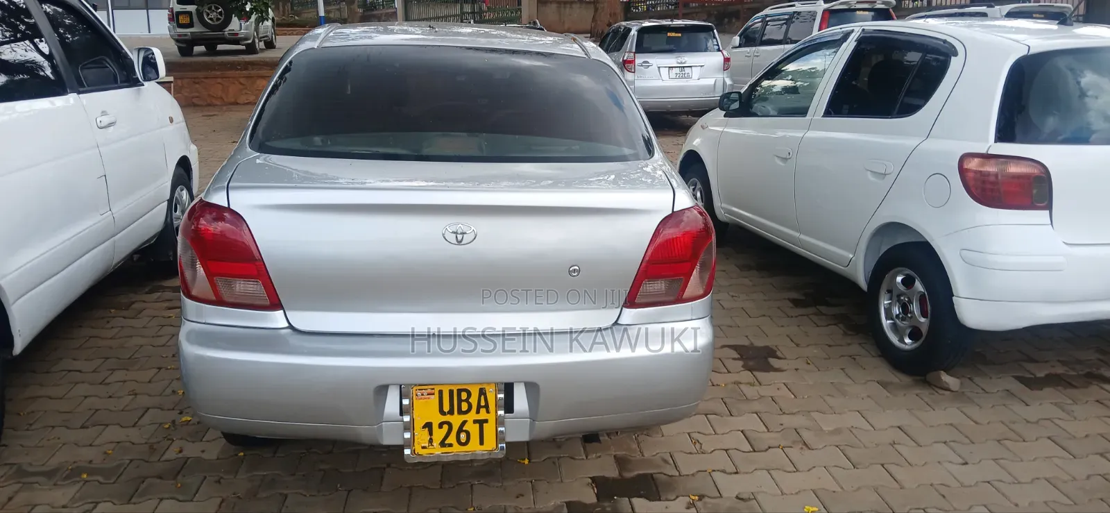 Toyota Platz 2003 Silver