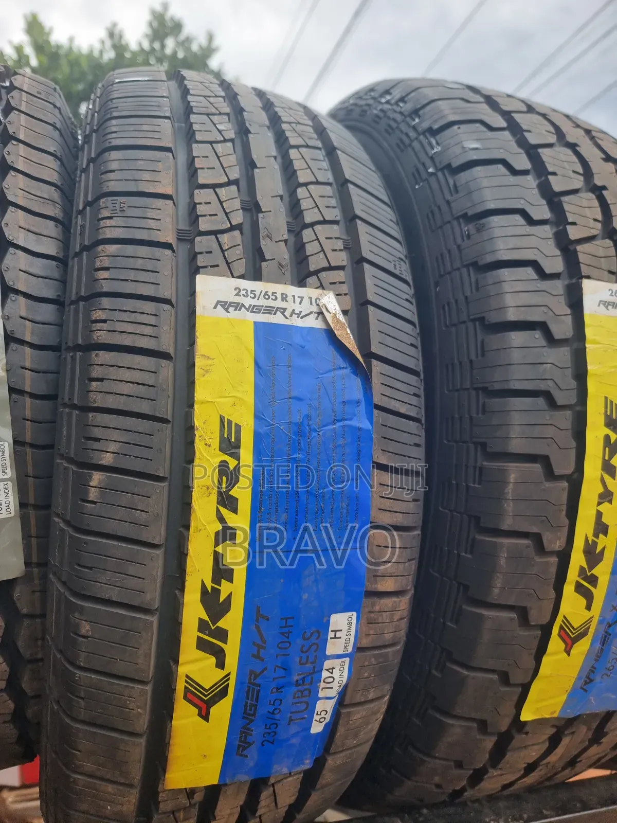 235/65r17 JK India Tyres for Rov4 New Model