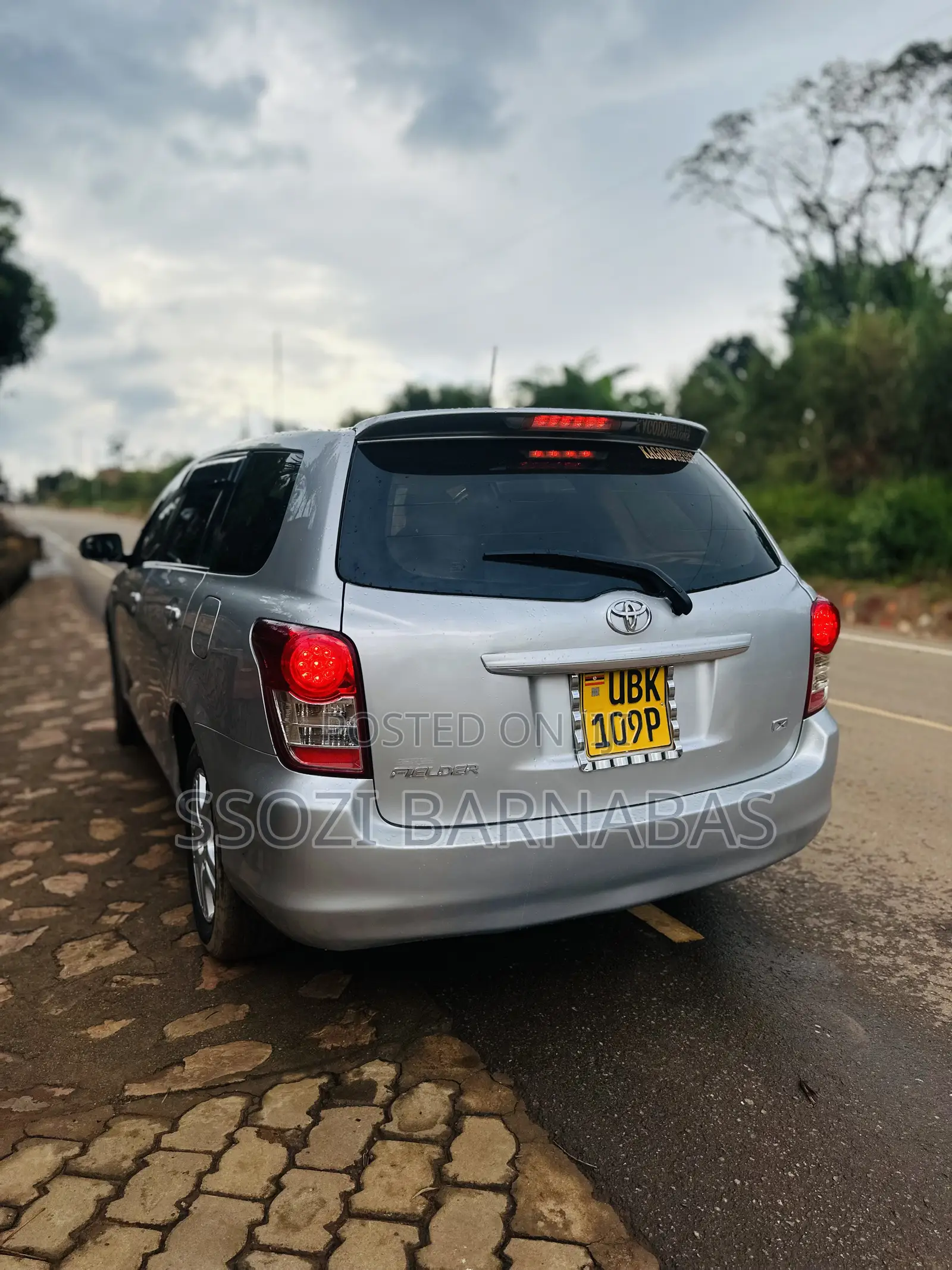 Toyota Corolla Fielder 2009 Silver