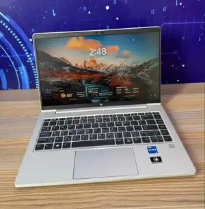 New Laptop HP EliteBook 640 G9 8GB Intel Core i7 HDD 512GB